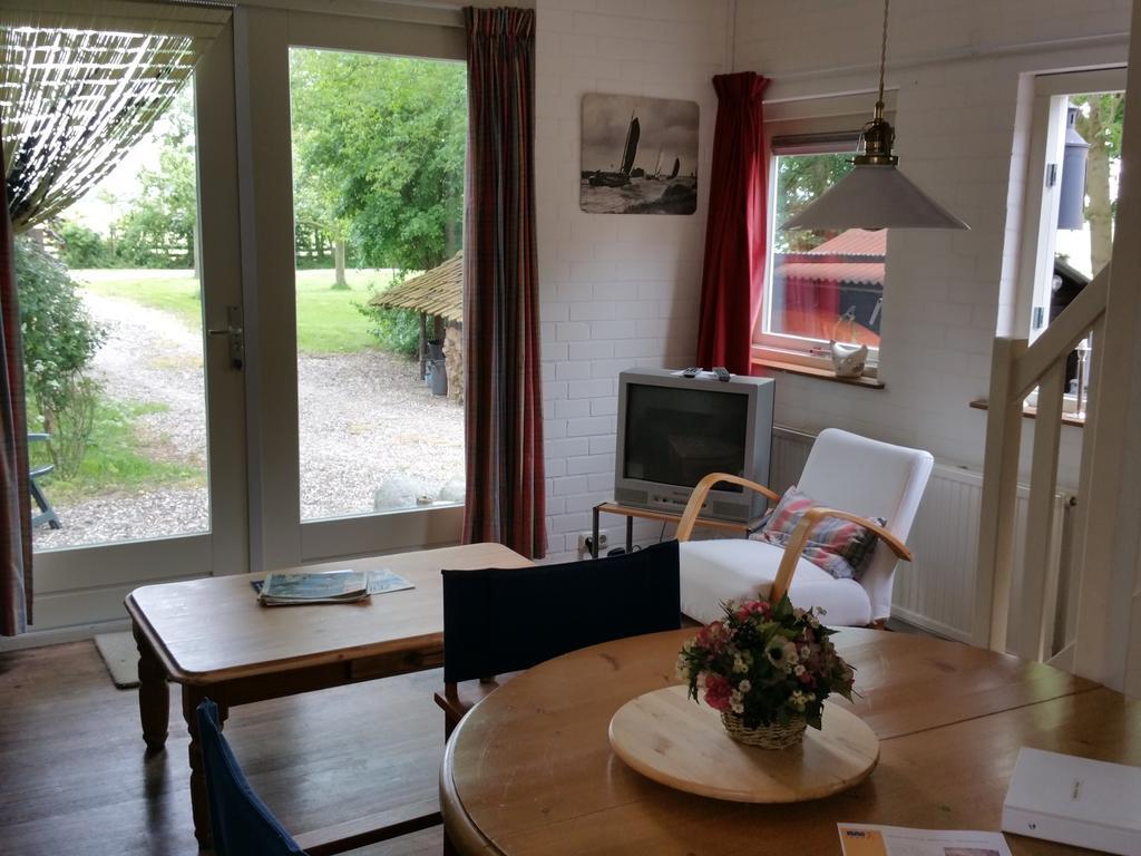 Vakantiewoning "De Kei" Warns Ngoại thất bức ảnh